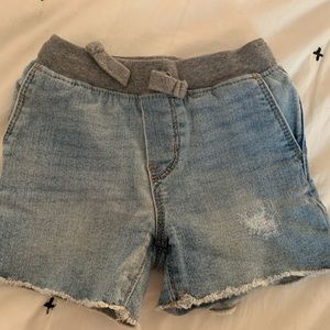 Baby/toddler jean shorts.